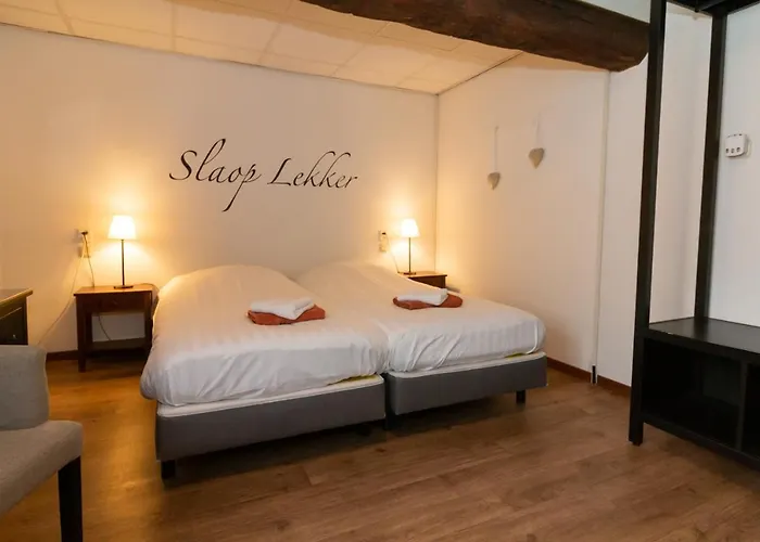 B&B Hotel Gasthoeve Het Valkennest
